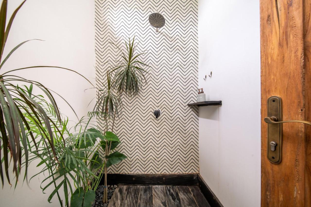 Villa Yogi Surf 2 Canggu エクステリア 写真